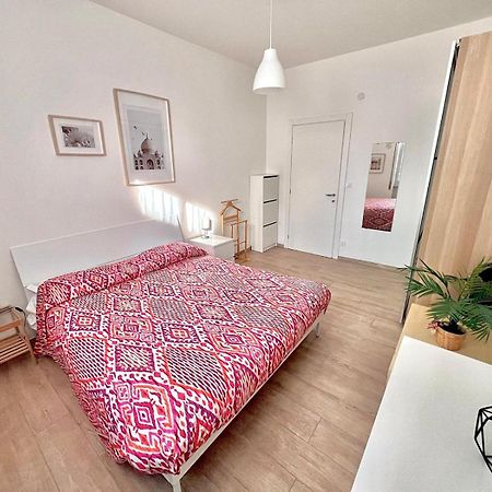 Apartament Casa Mila Savona Zewnętrze zdjęcie