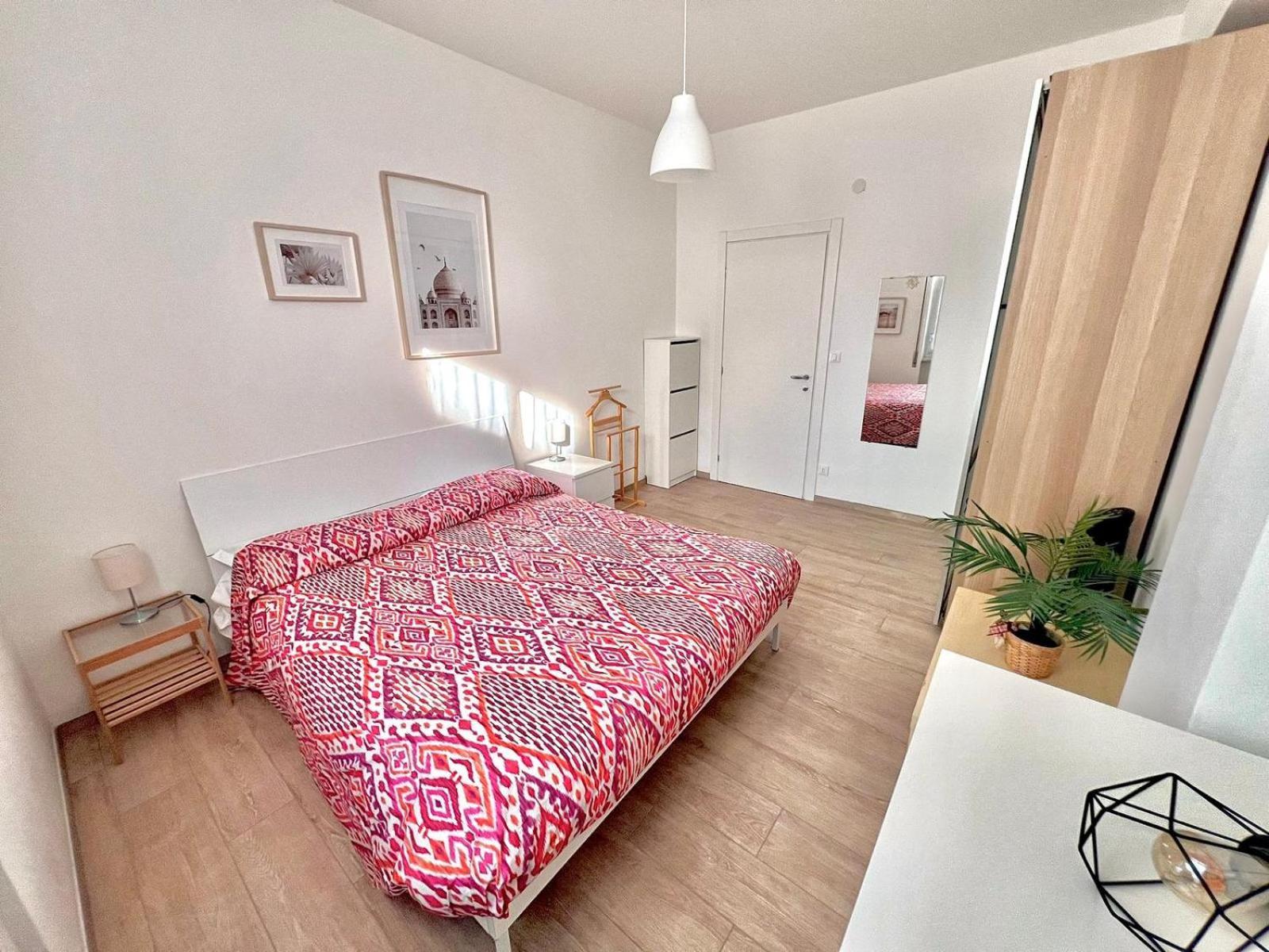 Apartament Casa Mila Savona Zewnętrze zdjęcie
